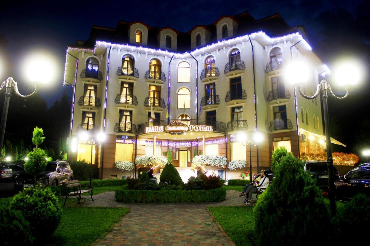 Grand Hotel Pylypets Pilipets Exterior foto