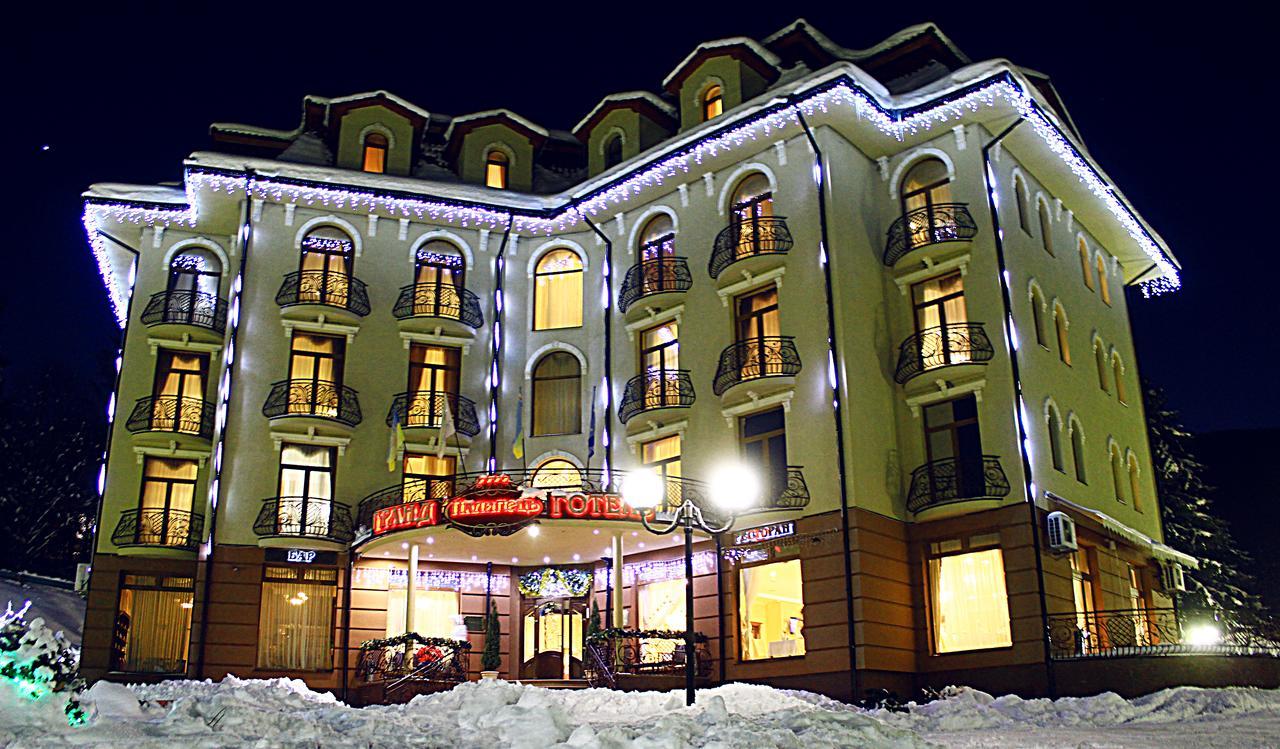 Grand Hotel Pylypets Pilipets Exterior foto